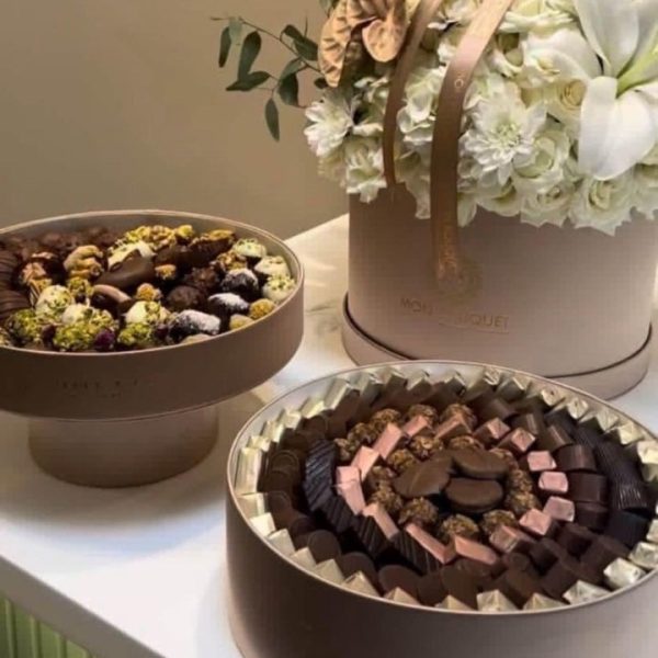 باك التمر والشوكولا 30cm | هدية فاخرة من Royal Pack